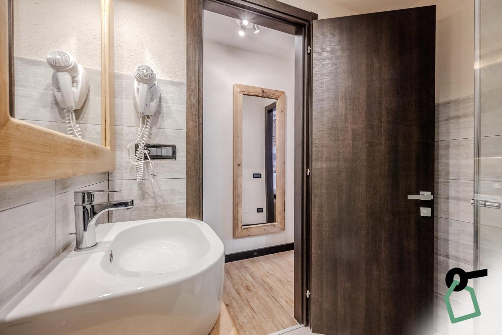 Hotiday Chalet Sestriere Vialattea Eksteriør bilde