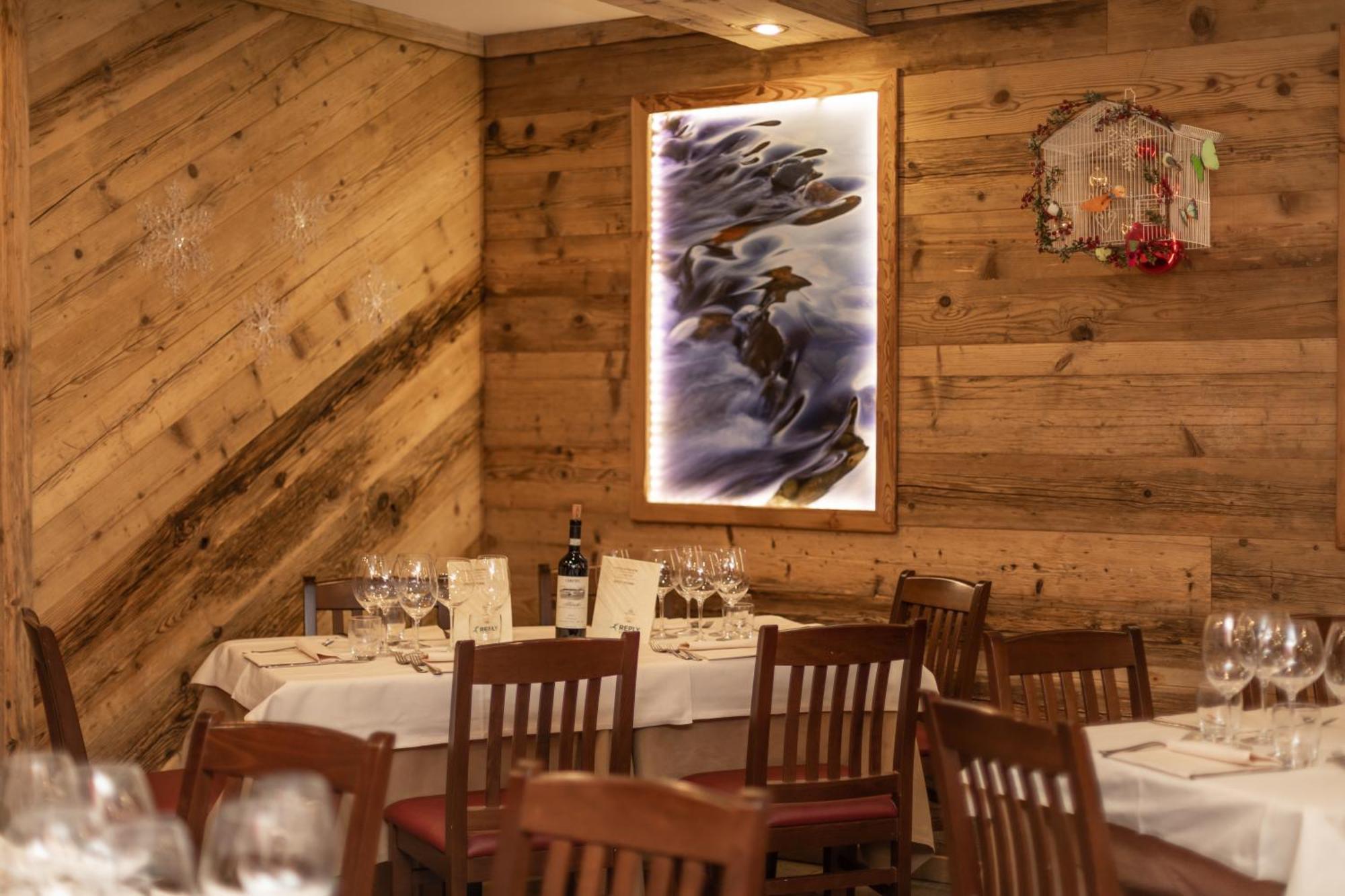 Hotiday Chalet Sestriere Vialattea Eksteriør bilde